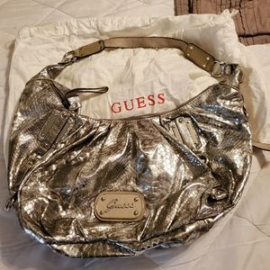 Guess Hobo with dust cover